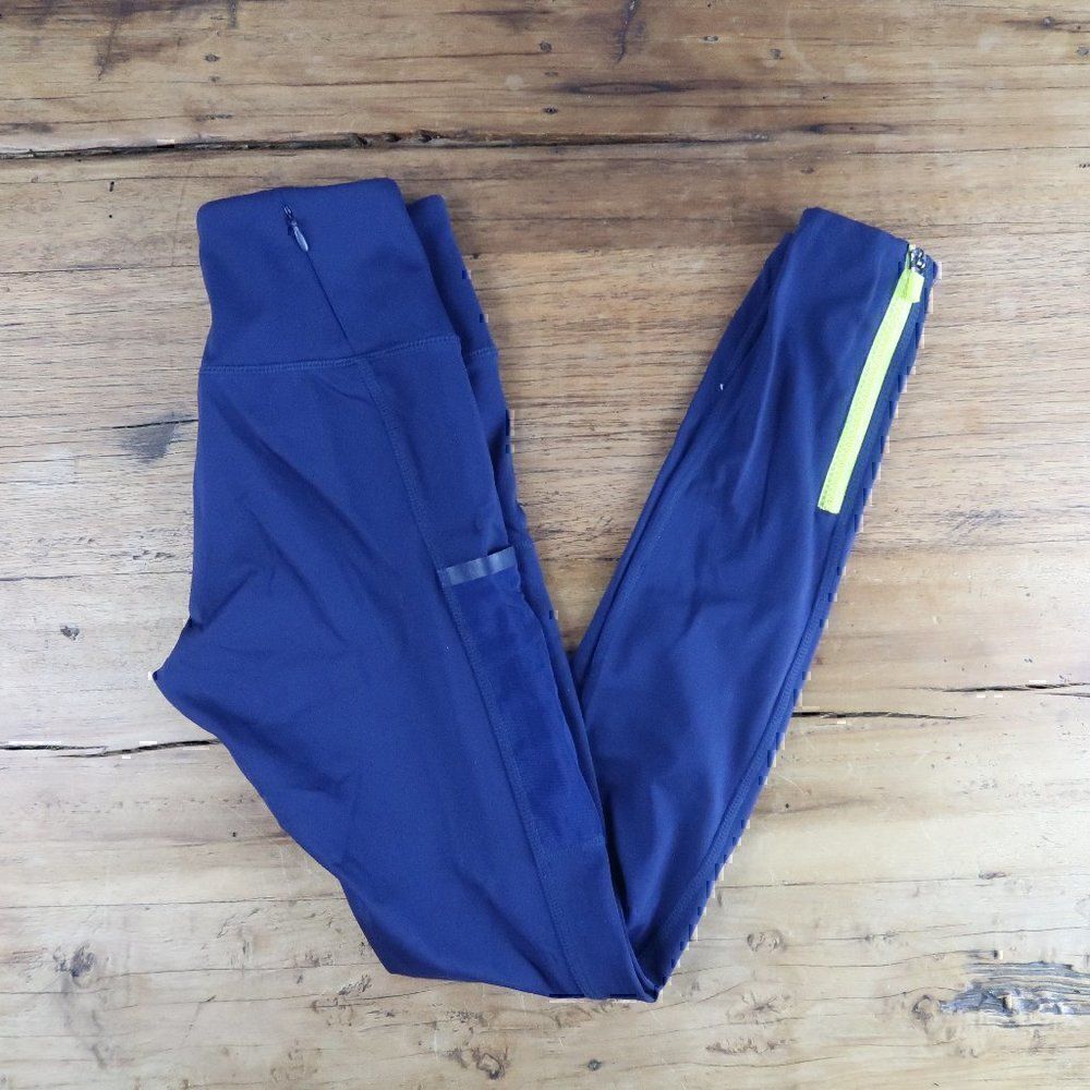 FABLETICS MOTION 365 NAVY BLUE LEGGINGS WITH YELLOW CONTRASTING ZIPPERS SIZE XS